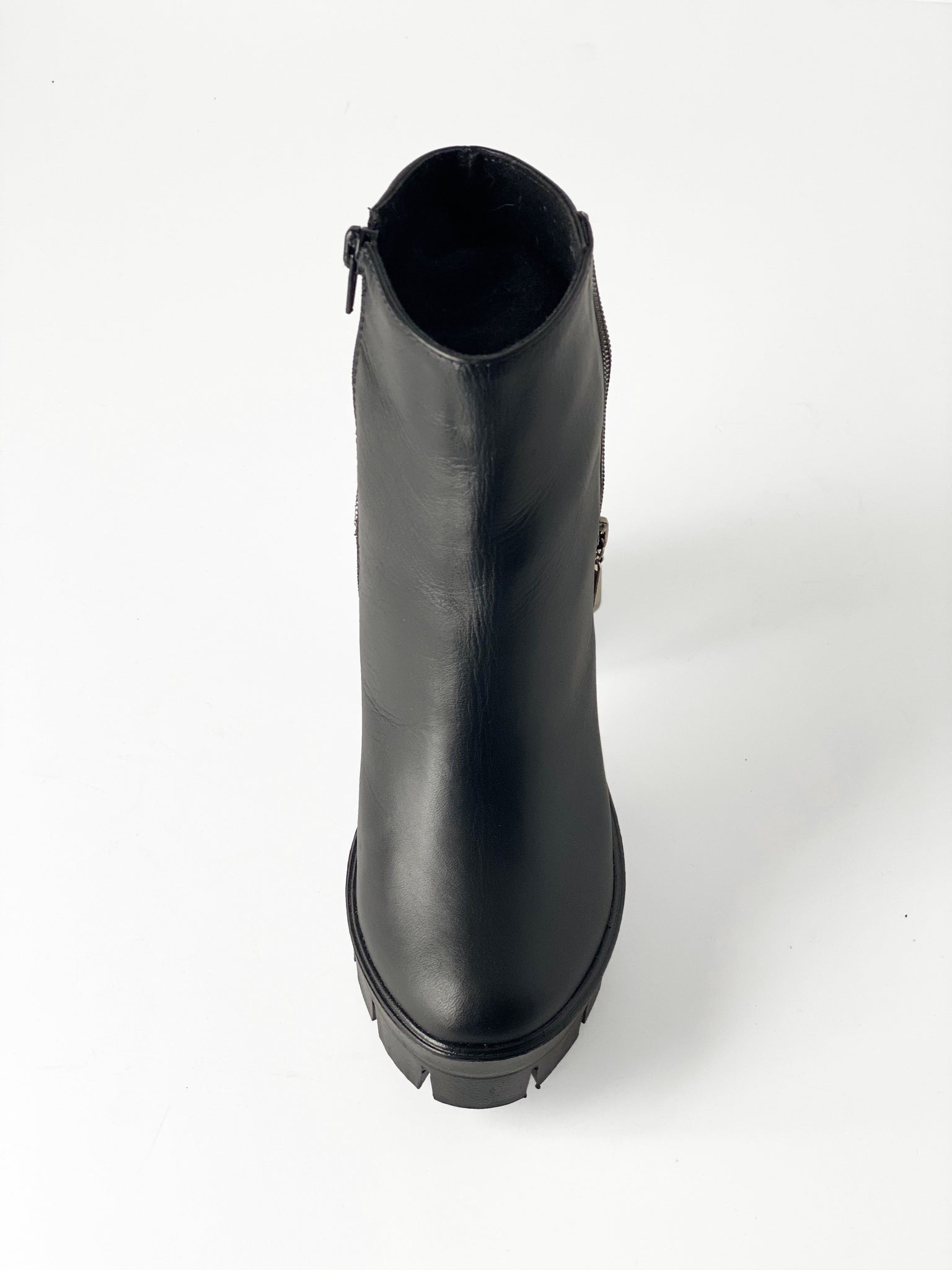 Women Bootie, Block Heel Boot For Women, Block Heel Boot For Woman, Woman Boots, Women Boots, Black Bootie, Black Boot NYC, Black boot, Custom Made Shoes In New York, NYC Boutique Shoe Store, NYC Custom-Made Shoe, NYC Shoes Store, HIgh Heel Boot, High heel Block Boot, Leather Boots, Woman Leather Shoe, Leather Shoes NYC, Custom Made Shoe, New York City Custom Made Shoe, Free Shipping NYC, Jebranco New York