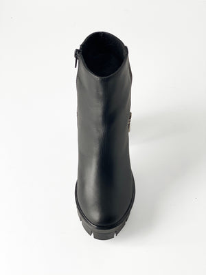 Women Bootie, Block Heel Boot For Women, Block Heel Boot For Woman, Woman Boots, Women Boots, Black Bootie, Black Boot NYC, Black boot, Custom Made Shoes In New York, NYC Boutique Shoe Store, NYC Custom-Made Shoe, NYC Shoes Store, HIgh Heel Boot, High heel Block Boot, Leather Boots, Woman Leather Shoe, Leather Shoes NYC, Custom Made Shoe, New York City Custom Made Shoe, Free Shipping NYC, Jebranco New York